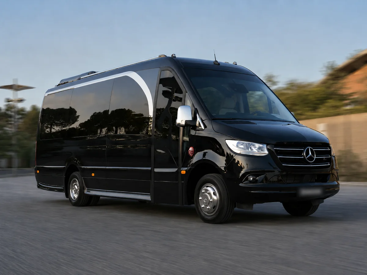 Mercedes Sprinter — Minibus